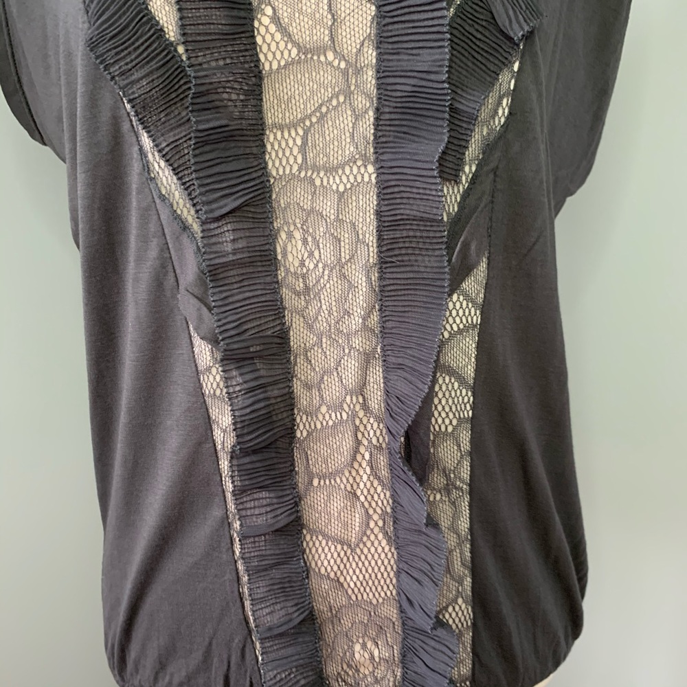 EXPRESS Sleeveless Top with Lace Back. - Picture 3 of 9